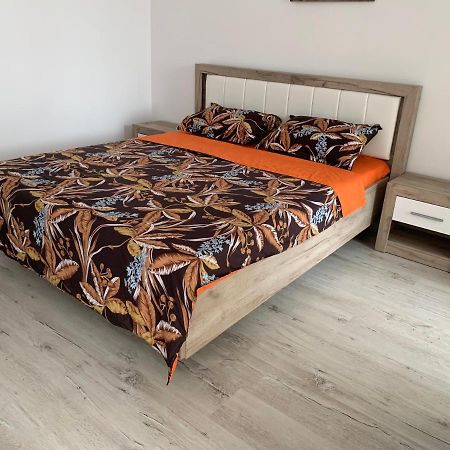 Residence Tineretului Roşu المظهر الخارجي الصورة